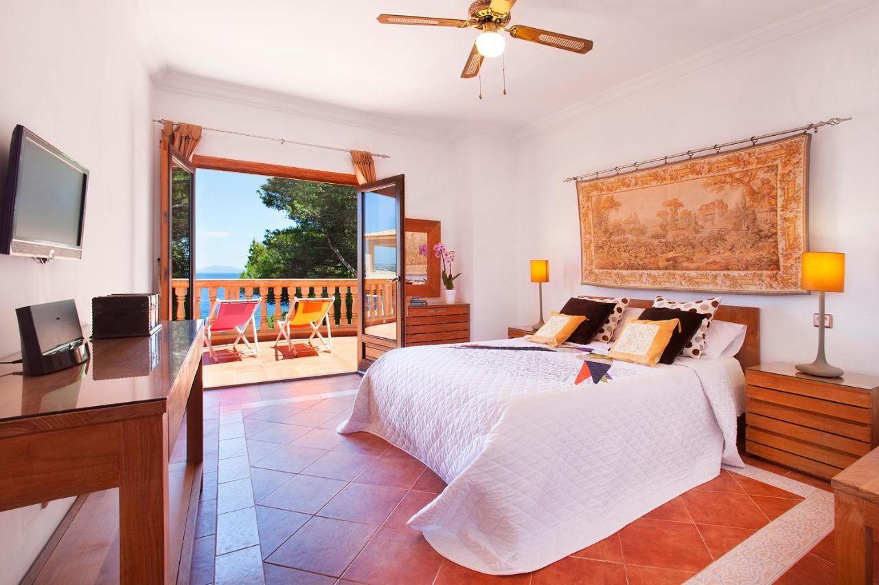 Villa Juan Carlos Cala Vinas  Exterior photo